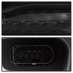 POE Ram 1500/2500/3500 13-18 Models w/Factory Projector LED Style Only XTune Projector Headlights Black