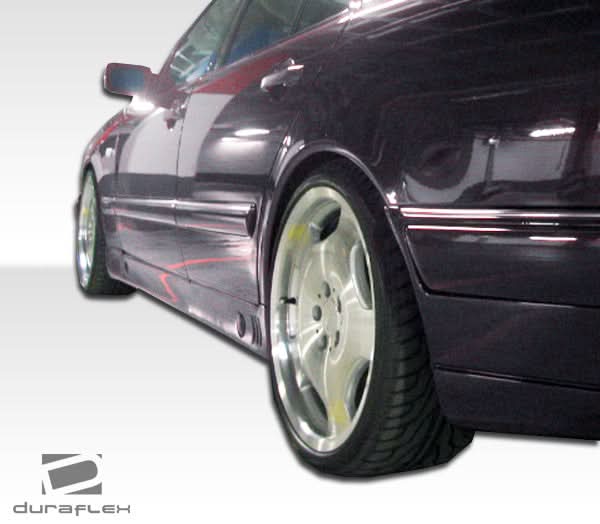 1996-1999 Mercedes E Class W210 LR-S Style Side Skirts - 2 Piece FRP