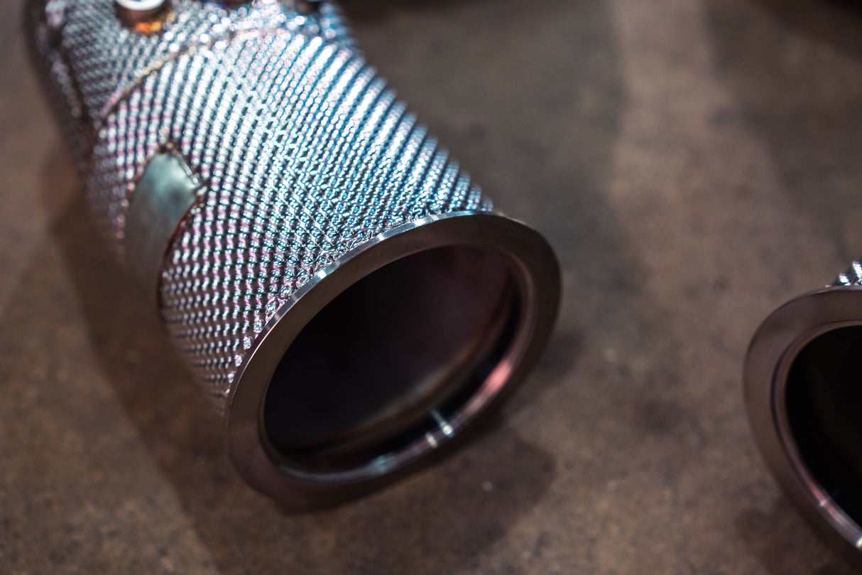 AUDI RSQ8 Valved Sport Exhaust system