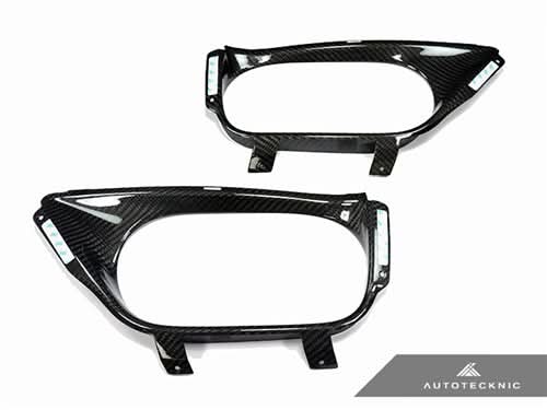 AutoTecknic Dry Carbon Exhaust Shield - Nissan R35 GTR