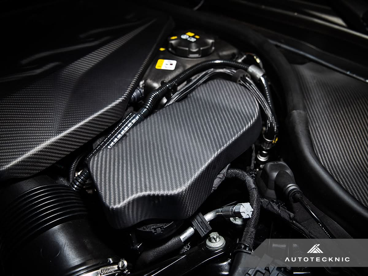 AutoTecknic Pre-Preg Carbon Engine Cover Extension Set - G90/ G99 M5