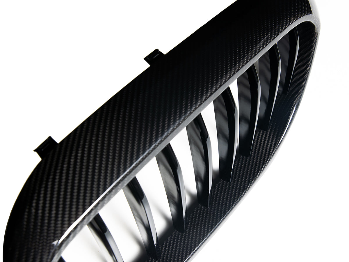 AutoTecknic Carbon Fiber Front Grille Set - G30 5-Series Pre-LCI