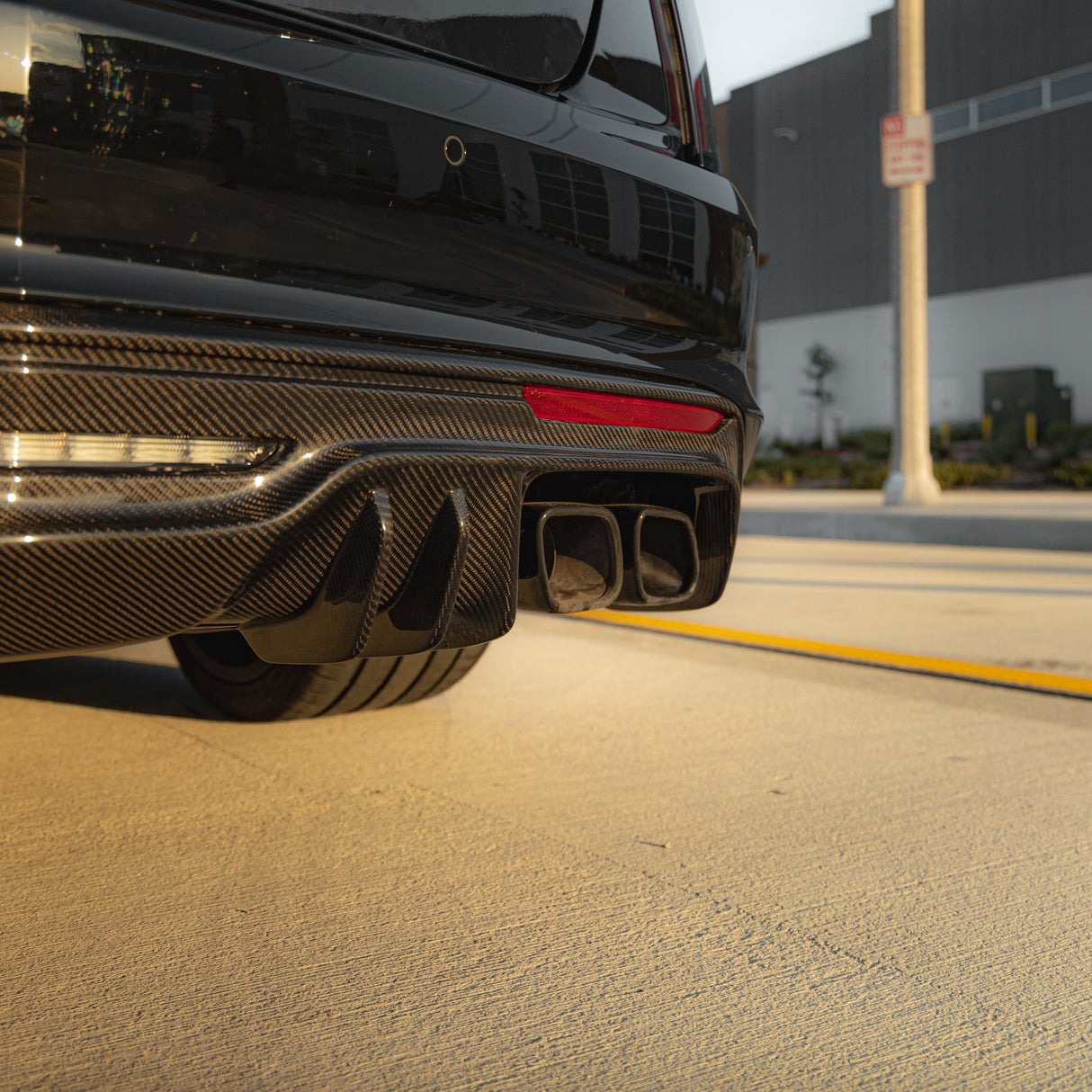 2022-2026 Cadillac CT5-V Blackwing Type-ST Carbon Fiber Rear Diffuser