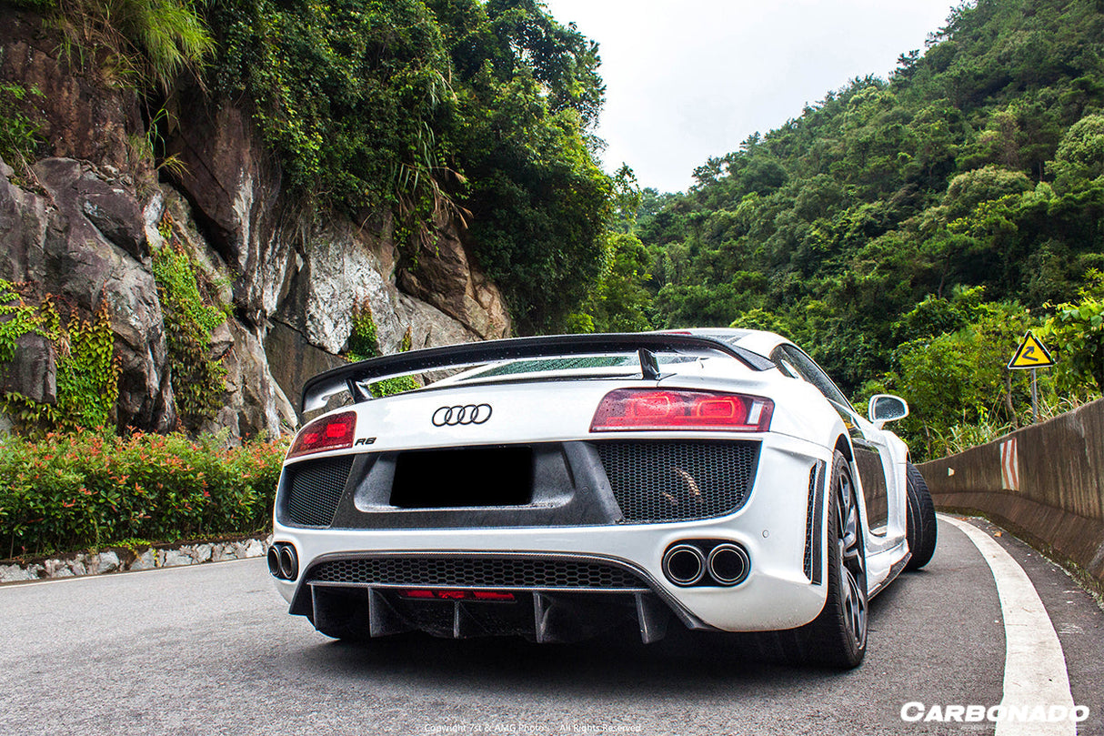 2006-2015 Audi R8 Coupe | Spyder DPGT Style Full Body Kit With Exhaust Tips