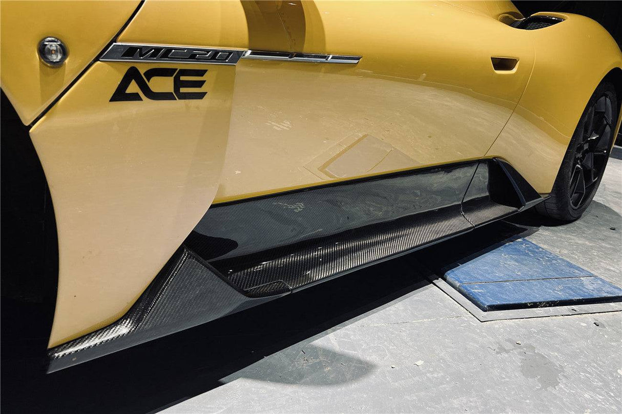 2020-UP Maserati Autoclave Carbon Fiber Side Skirts Carbonado (OE) Fits: MC20, MCPura