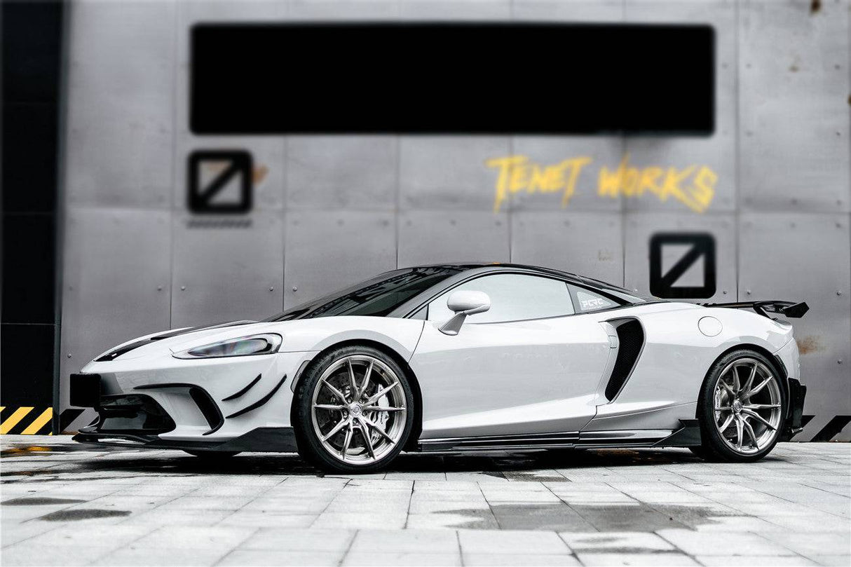 2020-2023 McLaren GT WP Style DRY Carbon Fiber Side Skirts