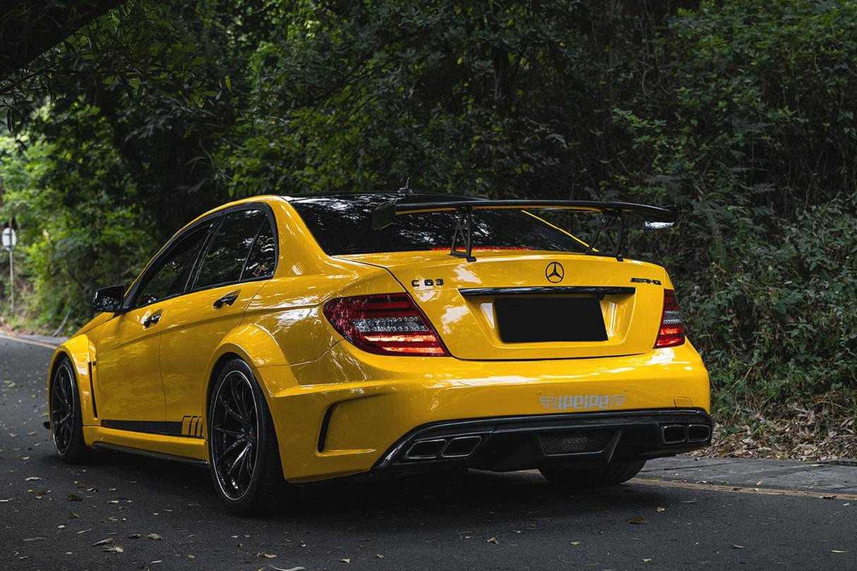 2012-2014 Mercedes Benz W204 C63 AMG Sedan BKSS Style Wide Full Body Kit