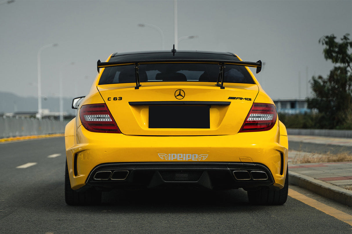 2012-2014 Mercedes Benz W204 C63 AMG Sedan BKSS Style Wide Full Body Kit