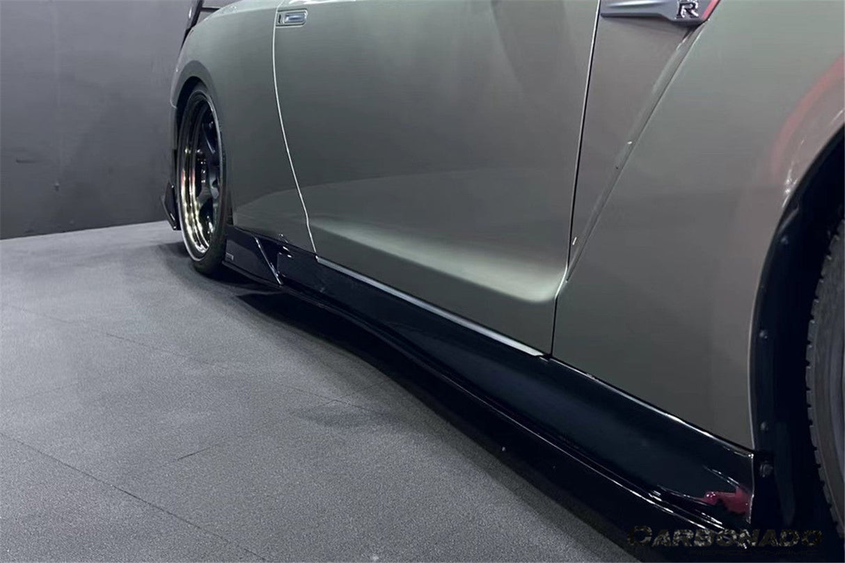2007-2025 Nissan GTR R35 CBA DBA EBA VS Style Carbon Fiber Side Skirts