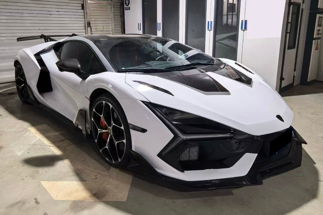 2024-UP Lamborghini Revuelto BK Style Autoclave Carbon Fiber Front Lip