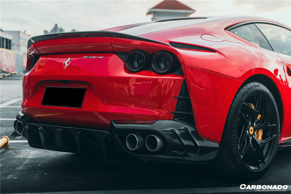 2017-2026 Ferrari 812 Superfast MSY Style DRY Carbon Fiber Rear Diffuser with Light