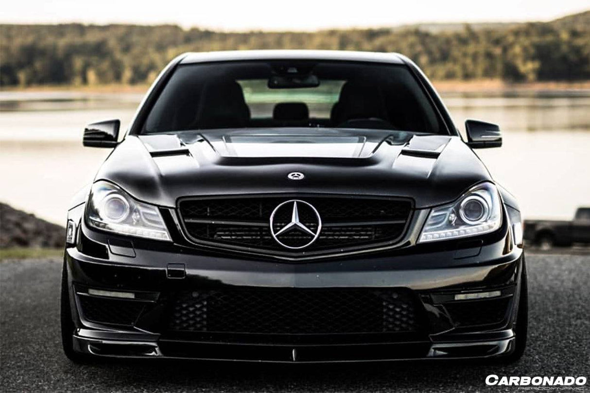 2012-2014 Mercedes Benz W204 C63 AMG VS Style Carbon Fiber Front Lip