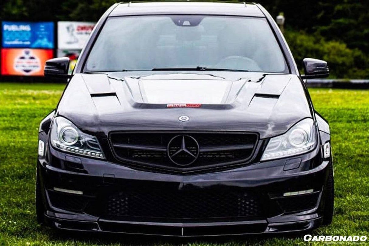 2012-2014 Mercedes Benz W204 C63 AMG VS Style Carbon Fiber Front Lip