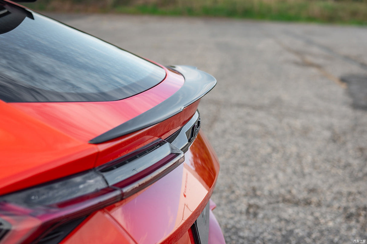 2018-2025 Lamborghini Urus Performante Style Dry Carbon Fiber Trunk Wing Spoiler
