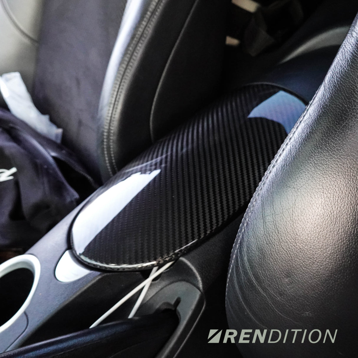 NISSAN 370Z FRONT CUP HOLDER