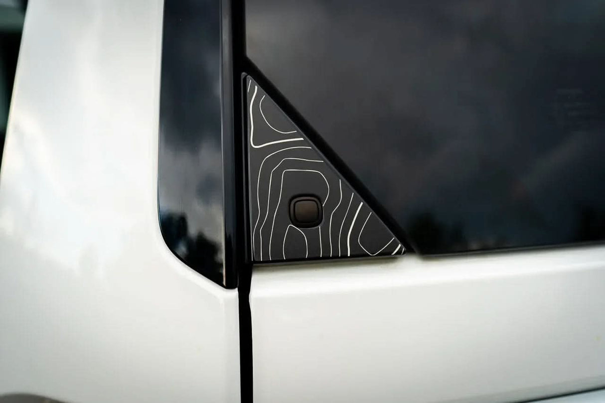 Topo Rear Glass Button Trim Overlay - 2024+ Land Cruiser / GX 550