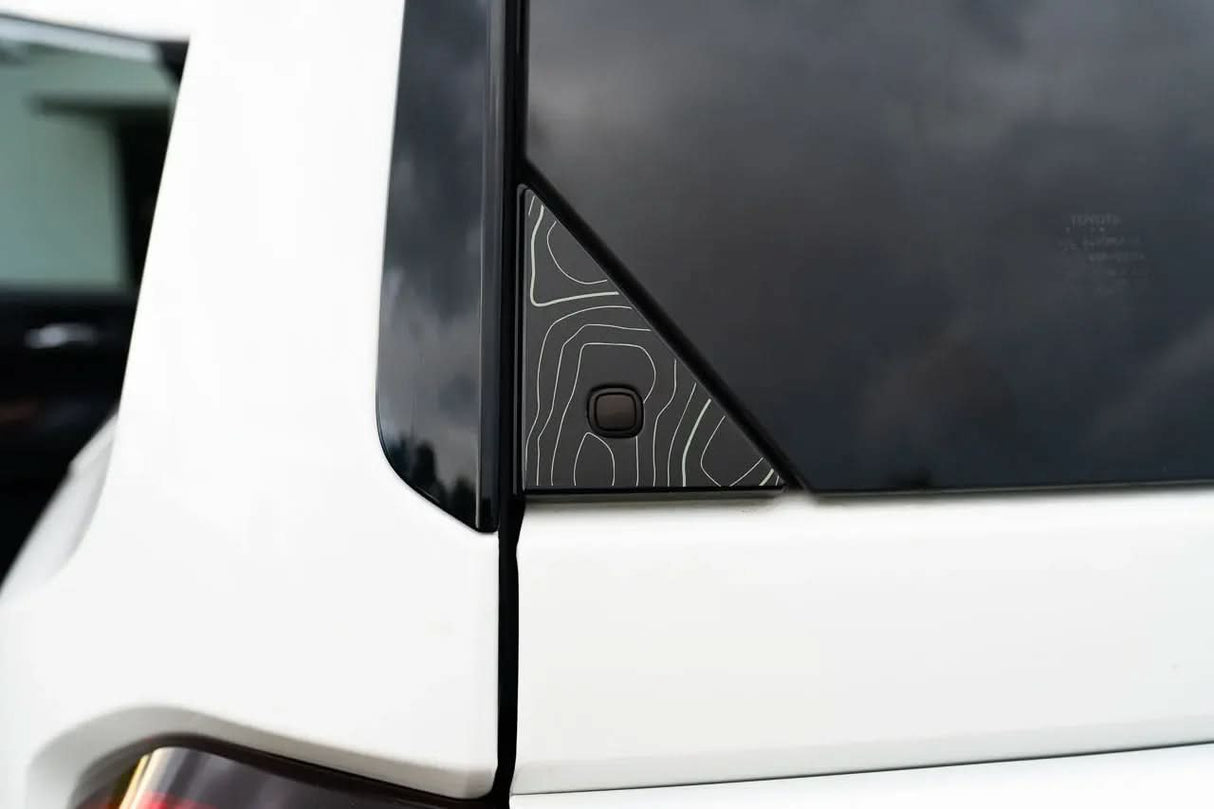 Topo Rear Glass Button Trim Overlay - 2024+ Land Cruiser / GX 550