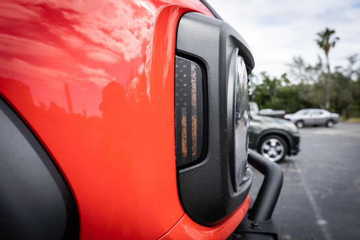 Distressed American Flag Sidemarker Overlays - 2021+ Bronco (ALL)
