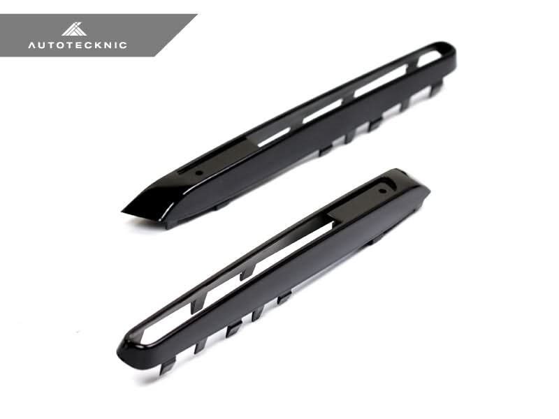 AutoTecknic Replacement Glazing Black Fender Gills - BMW E70 X5M