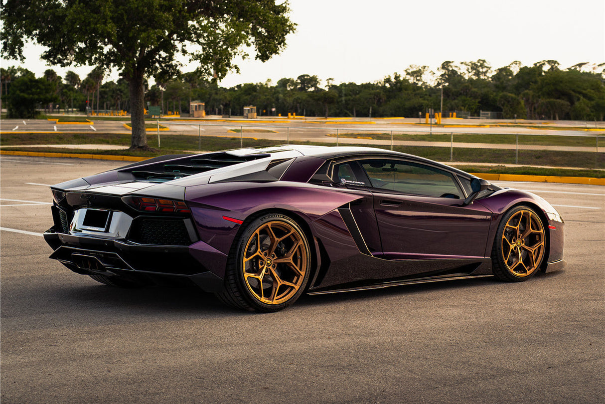 2011-2016 Lamborghini Aventador LP700 Coupe & Roadster BKSS Style Carbon Fiber Rear Side Scoops
