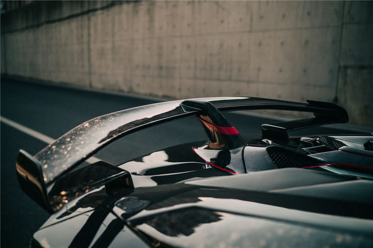 DarwinPRO 2011-2016 Lamborghini Aventador LP700 Roadster SV-BKSSII Style Engine Hood And Wing