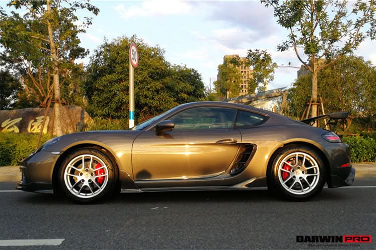 DarwinPRO 2016-2025 Porsche 718 Cayman And Boxster Carbon Fiber Side Air Vents