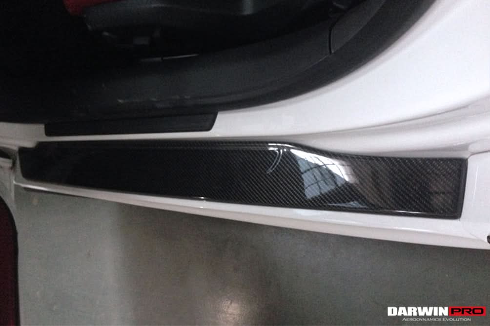 2006-2015 Audi R8 Coupe & Spyder P Style Carbon Fiber Door Sills Steps Cover