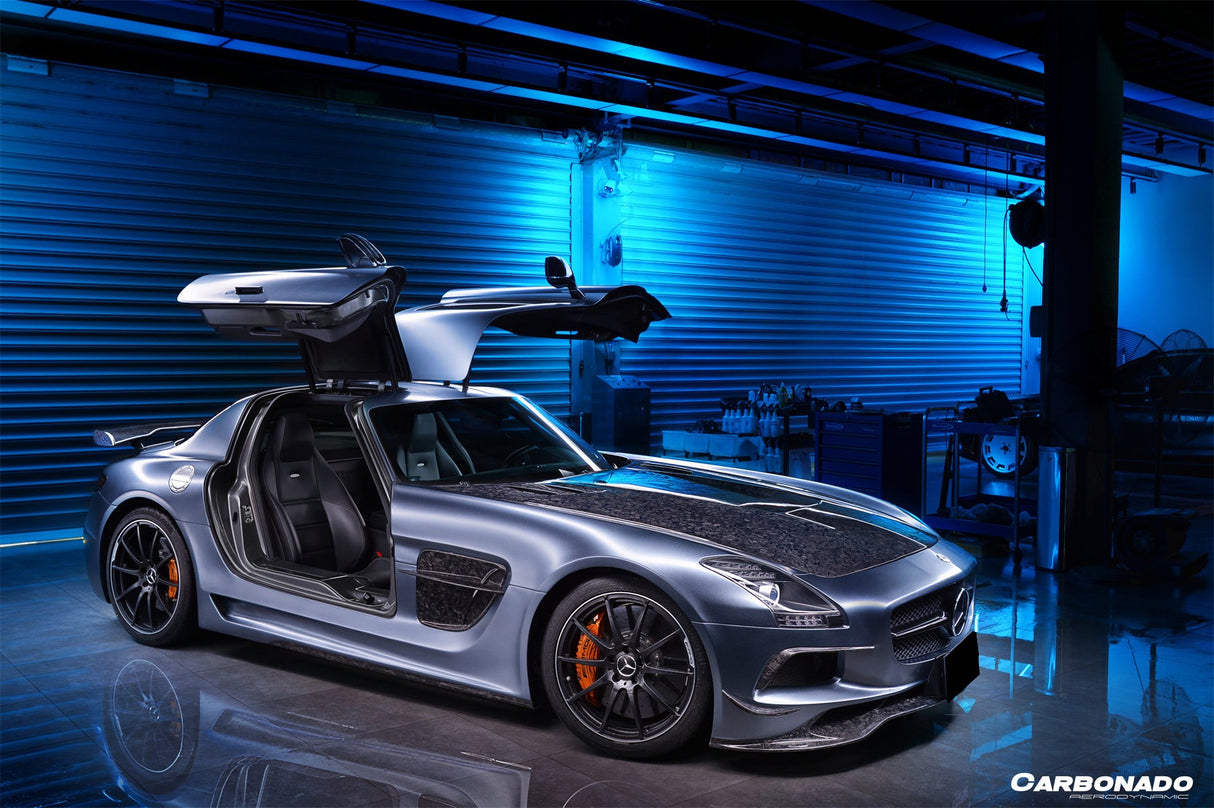 2010-2015 Mercedes Benz W197 SLS AMG BKSS Style Carbon Fiber Hood