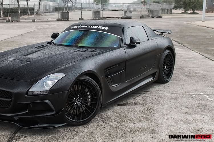 DarwinPRO 2010-2015 Mercedes Benz W197 SLS AMG BKSS Style Carbon Fiber Hood