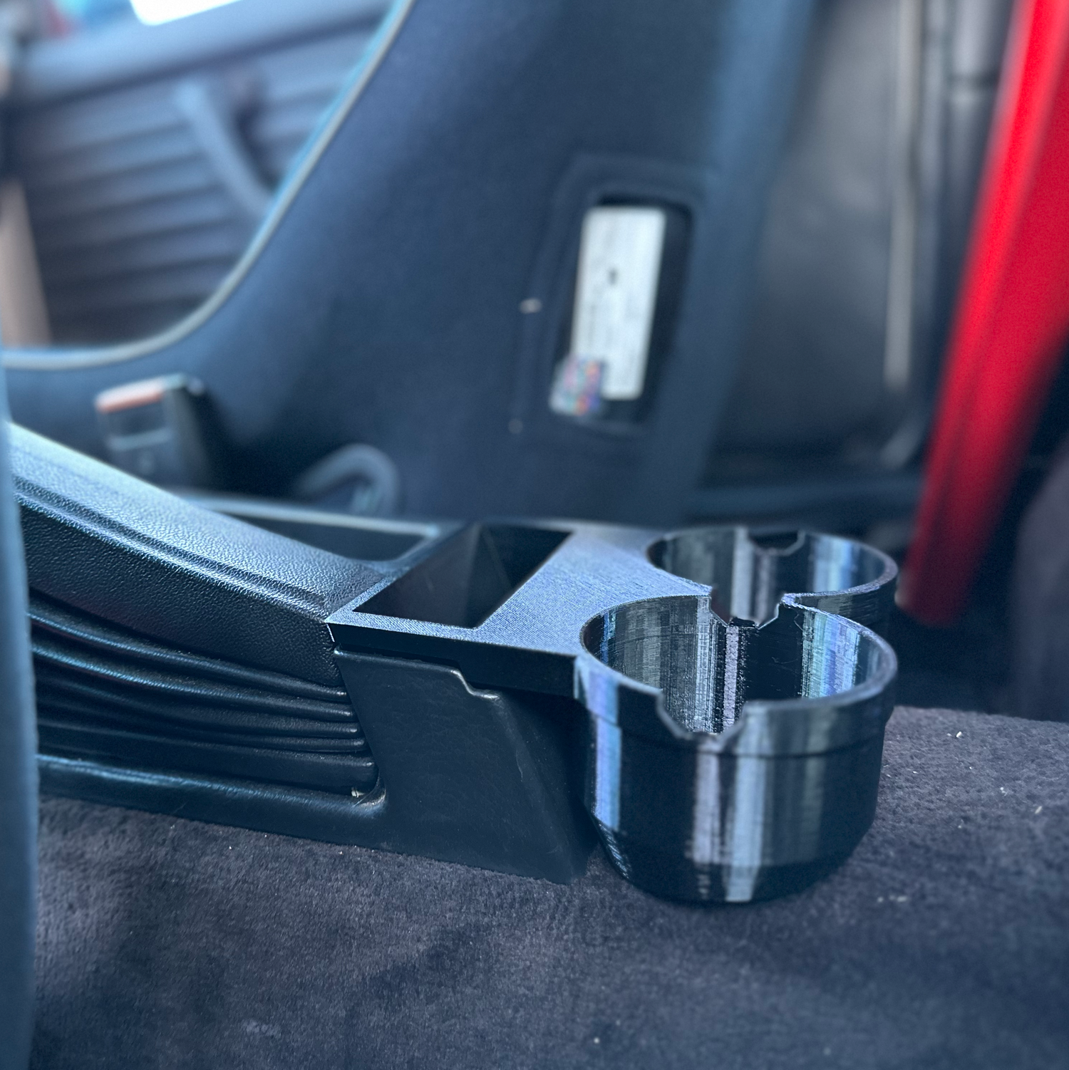 E30 Dual Rear Cupholder