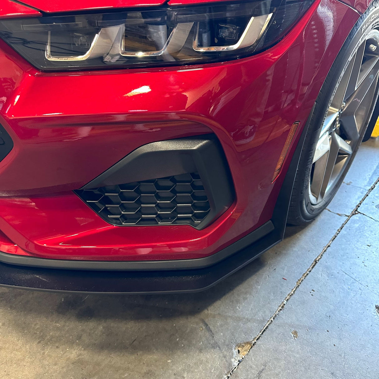 Mustang 24-25 GT/ECO Standard Body Kit
