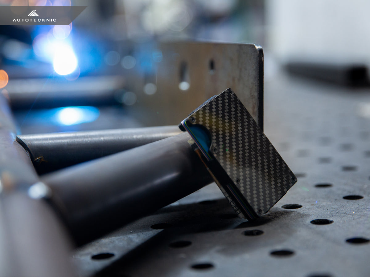 AutoTecknic Dry Carbon Fiber Cascade Wallet
