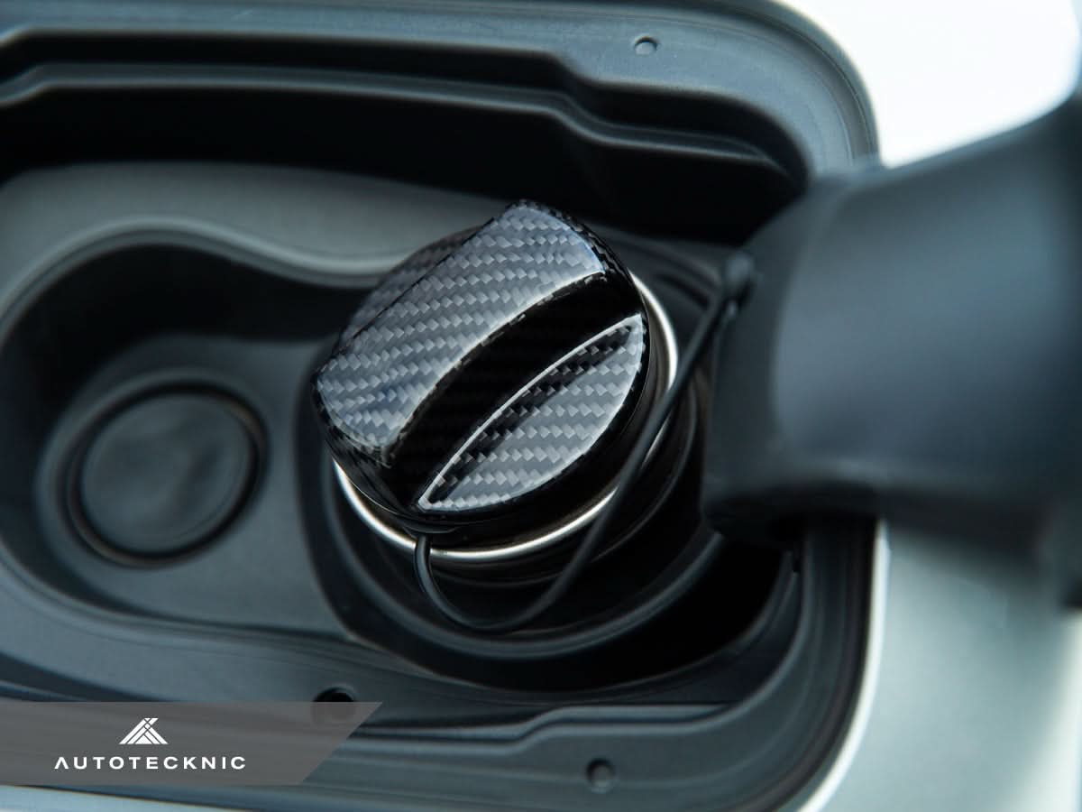 AutoTecknic Dry Carbon Competition Fuel Cap Cover - G22/ G26 4-Series