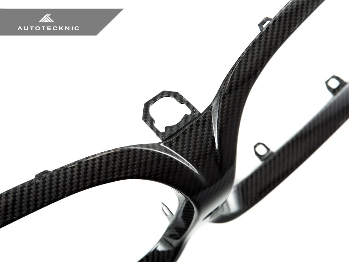 AutoTecknic Replacement Dry Carbon Grille Surround - F9X M8