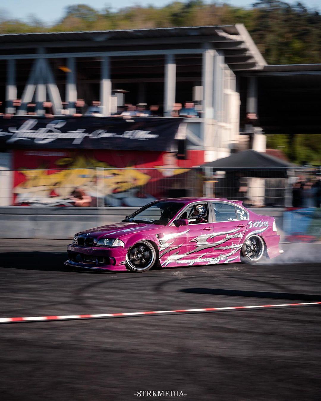 BMW 3-Series E46 Sedan Full Over Fender Kit with Vented Front Fenders - ABS OR Fiberglass - K2 Industries