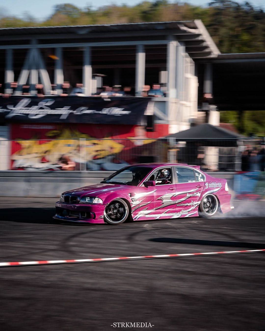 BMW 3-Series E46 Sedan Full Over Fender Kit with Vented Front Fenders - ABS OR Fiberglass - K2 Industries