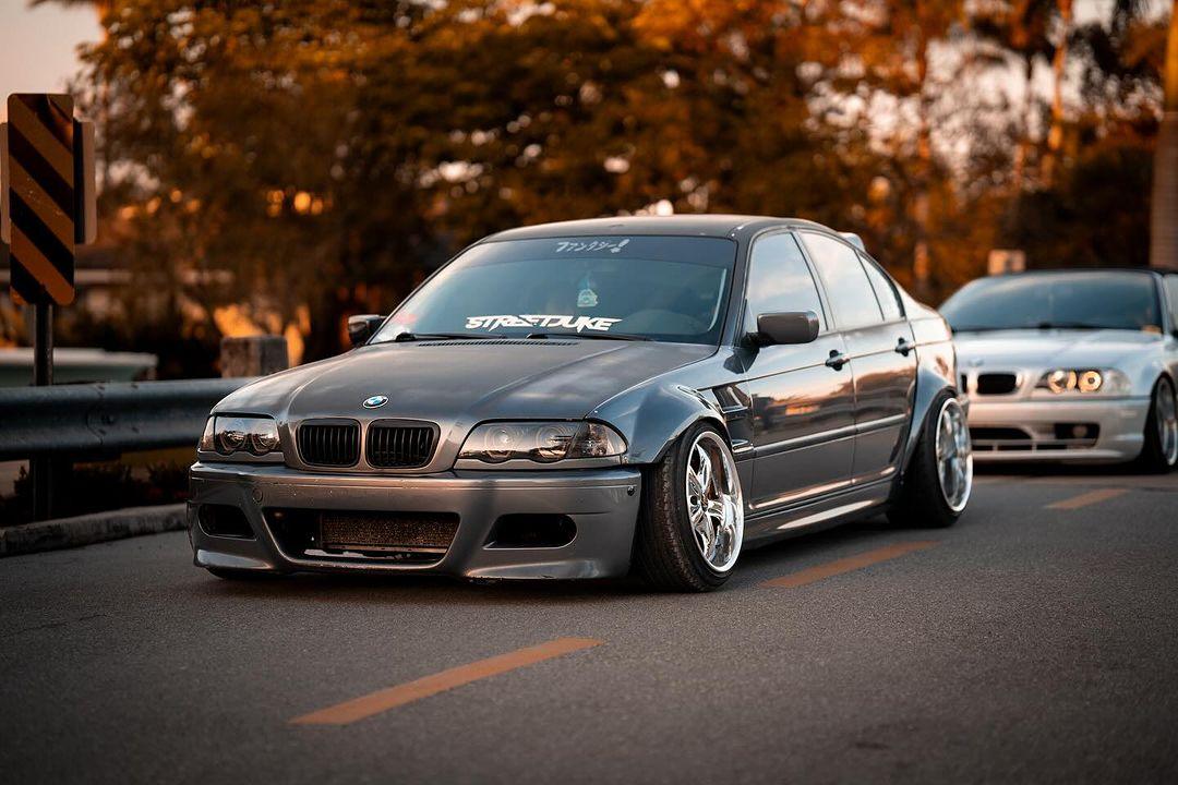 BMW 3-Series E46 Sedan Full Over Fender Kit with Vented Front Fenders - ABS OR Fiberglass - K2 Industries
