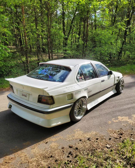 BMW E36 Vented Front Over-Fenders (1990-1999) - K2 Industries