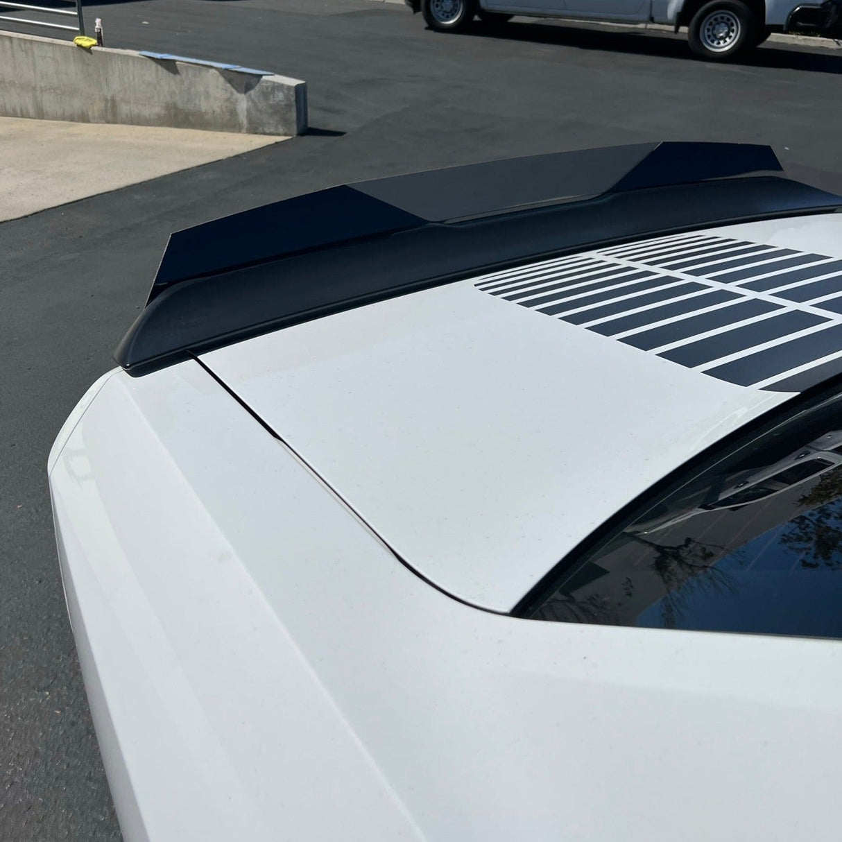 Challenger 09-23 Stealth Assault Wicker Bill