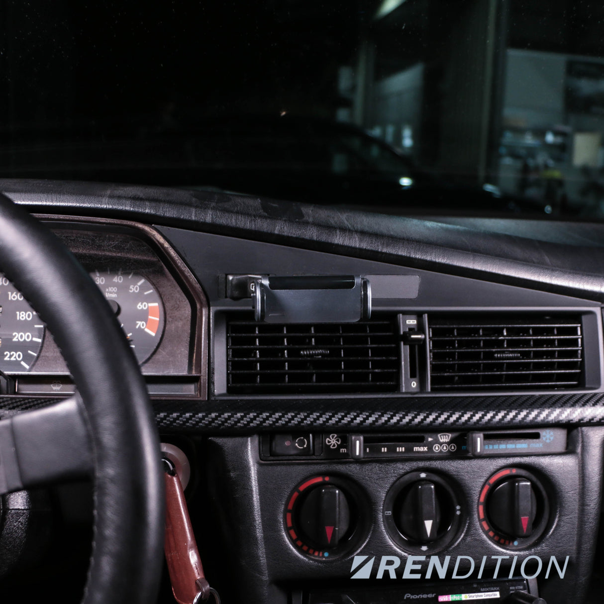 Mercedes Benz PHONE MOUNT - K2 Industries