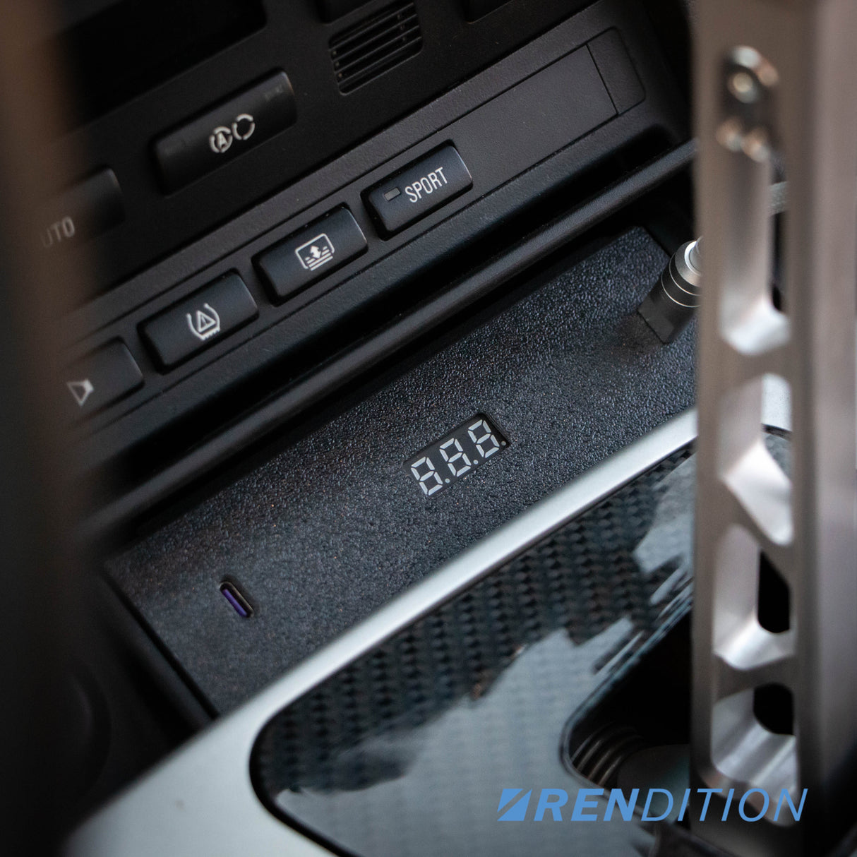 BMW E46 FRONT ASHTRAY USB CHARGER & SPACE OPTIMISATION - K2 Industries