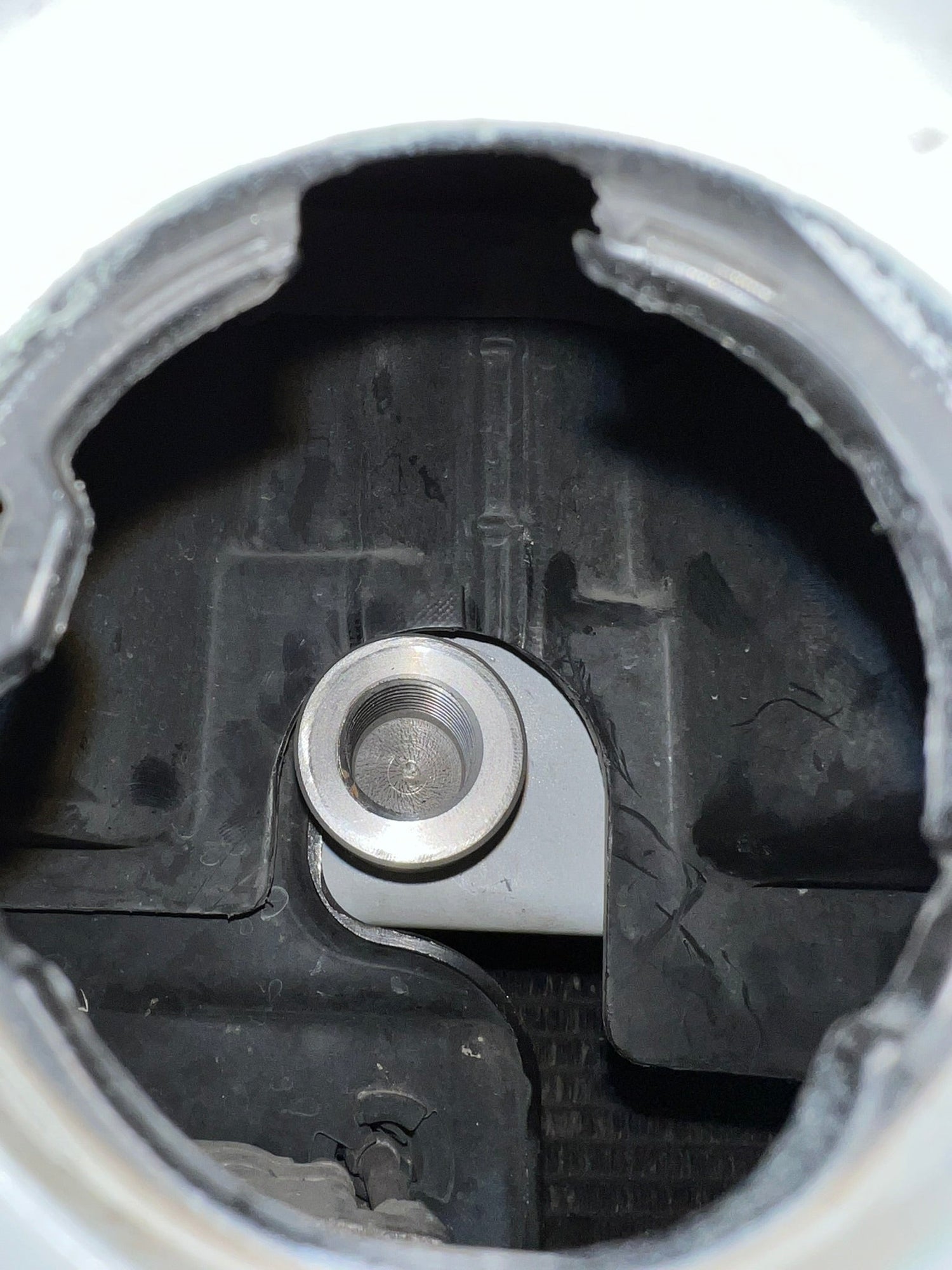 Chrysler 300 11-19 Premium Stealth Tow Hook