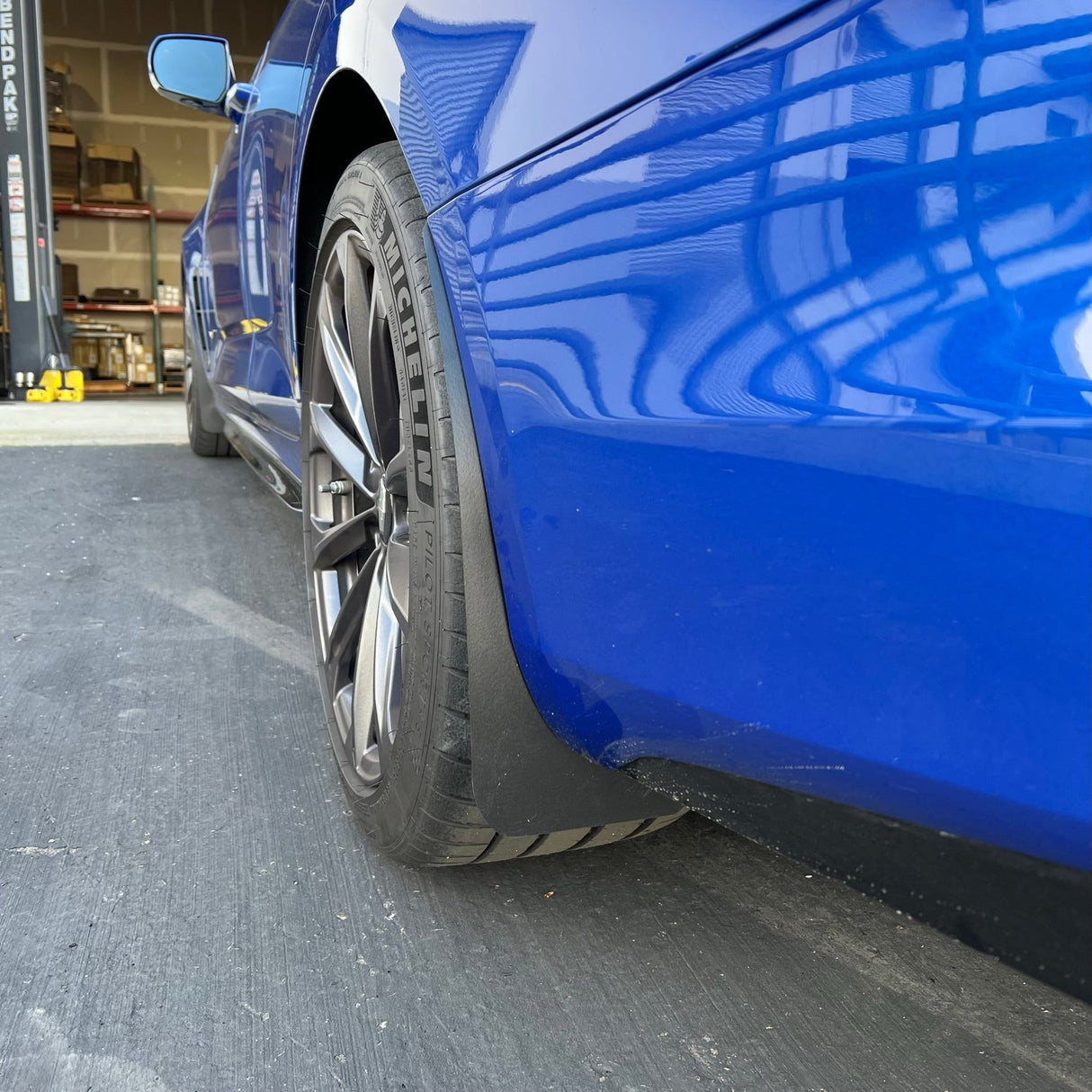 Cadillac 20-23 CT4-V Blackwing Standard Rock Guards