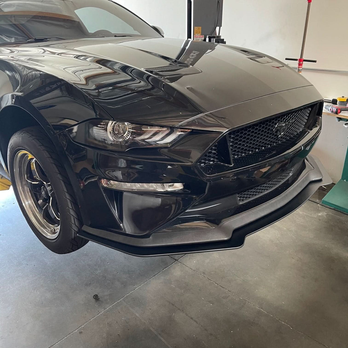 Mustang 18-23 GT/PP Standard Splitter Extension