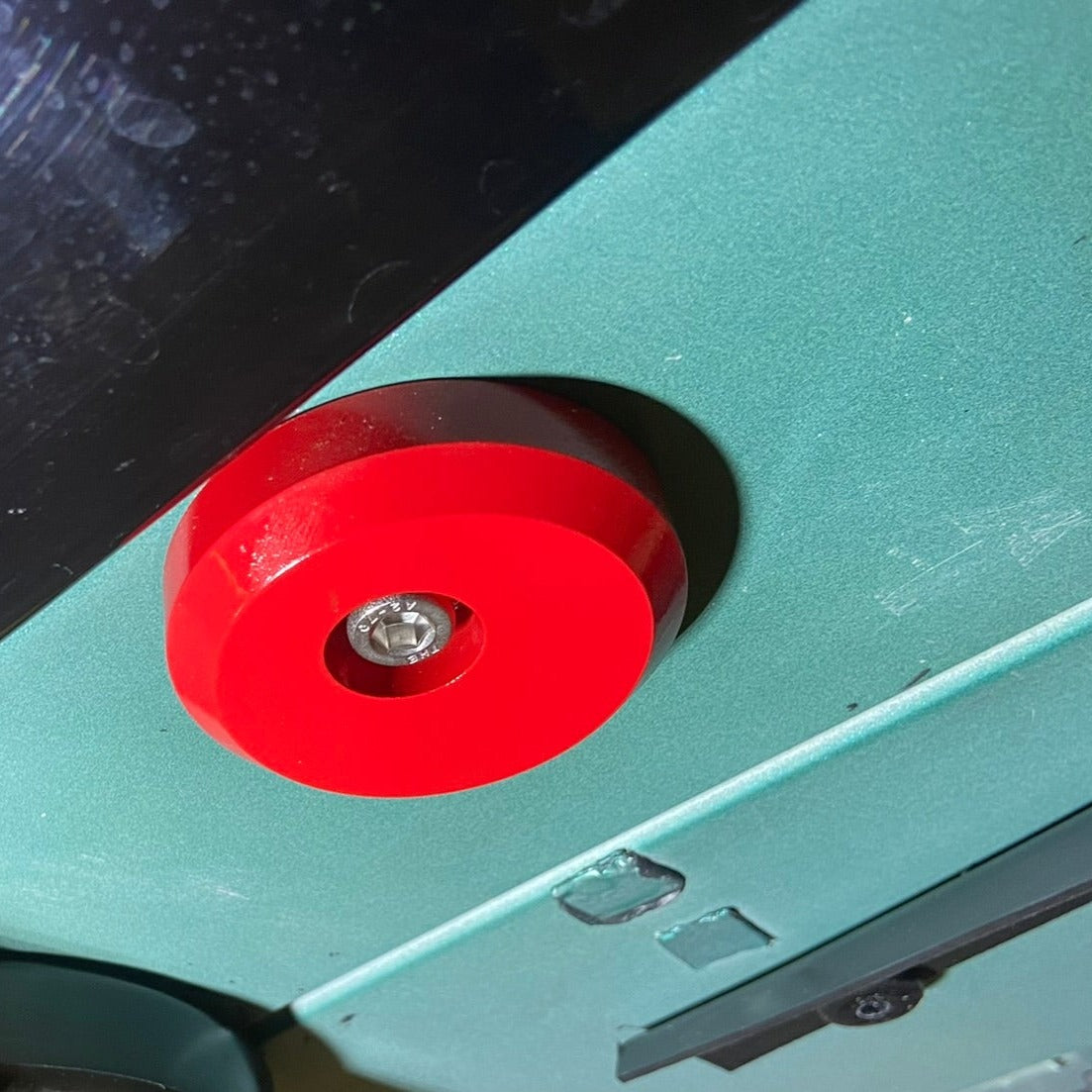 Aston Martin 2019-2023 Vantage Stealth Lift Pads