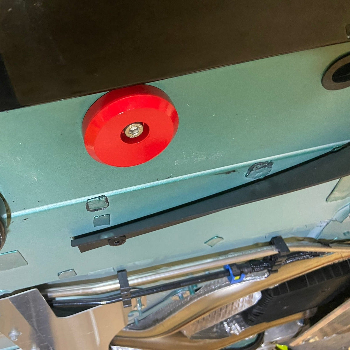 Aston Martin 2019-2023 Vantage Stealth Lift Pads