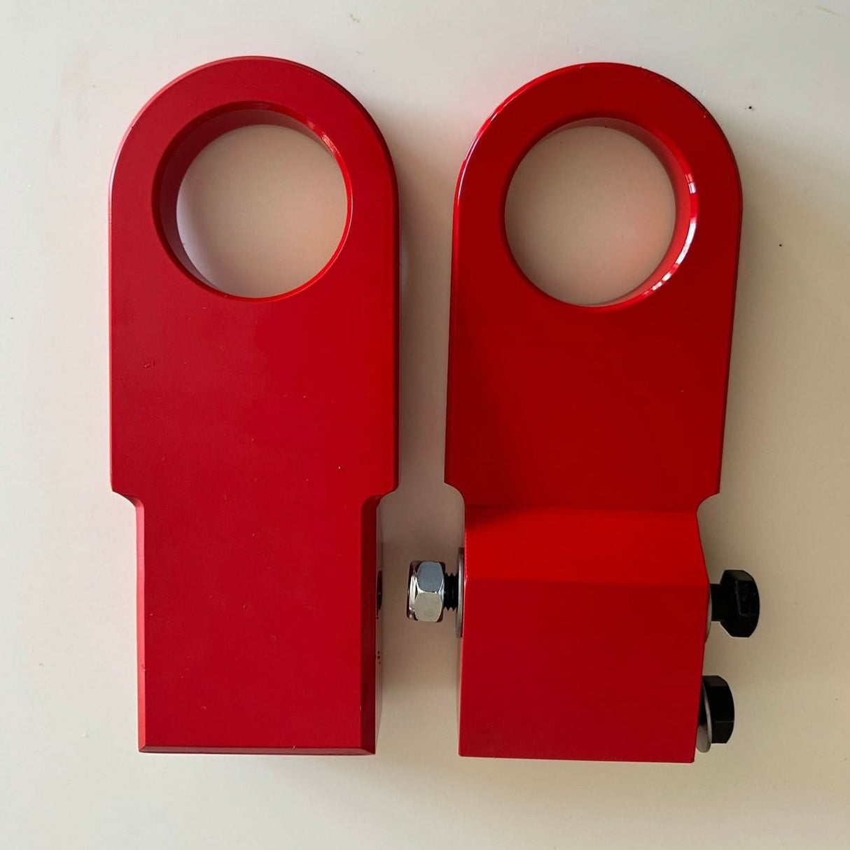 Silverado 2019-2024 GT4 Tow Hooks
