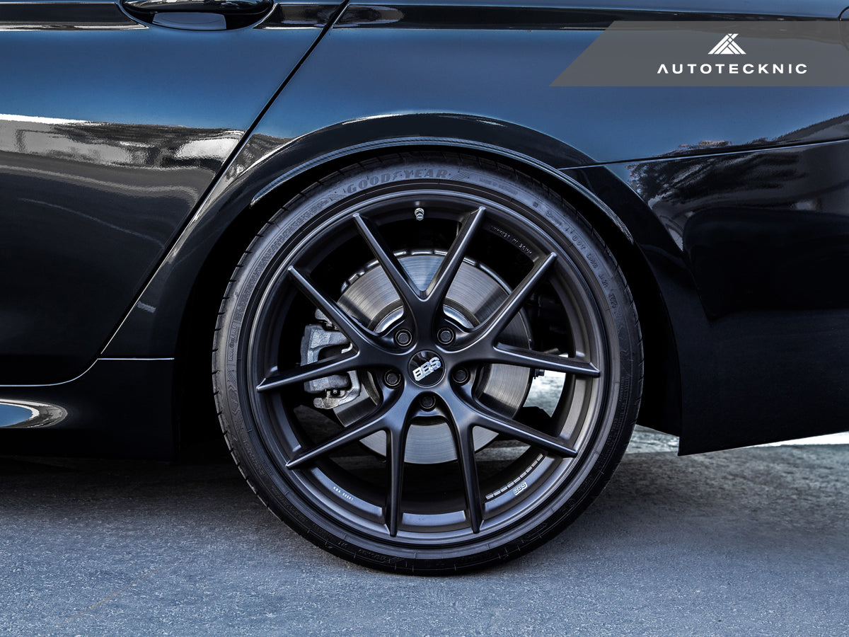 AutoTecknic Carbon Fiber Rear Wheel Arch Extension Set - BMW F90 M5
