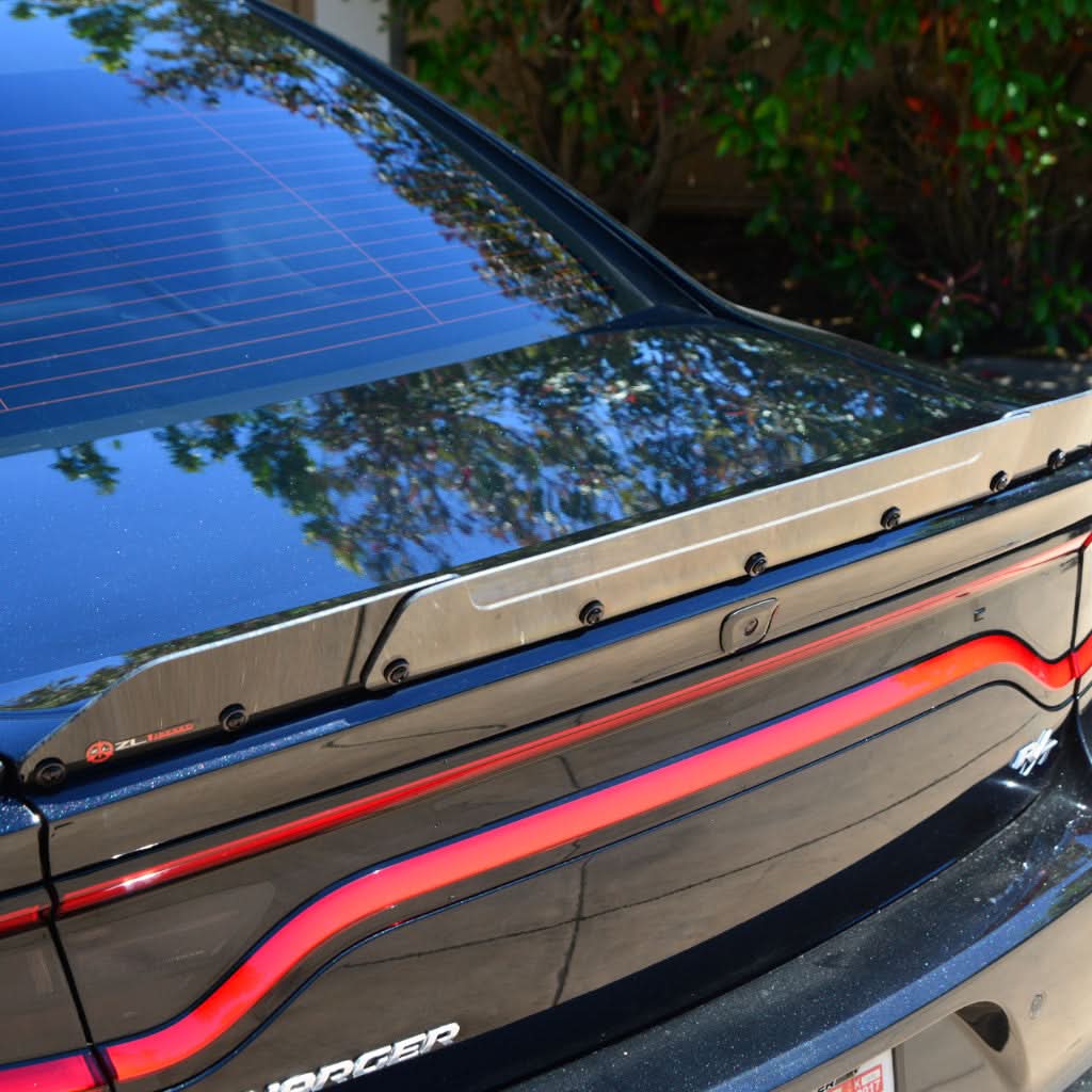 Charger 15-23 RT Wicker Bill