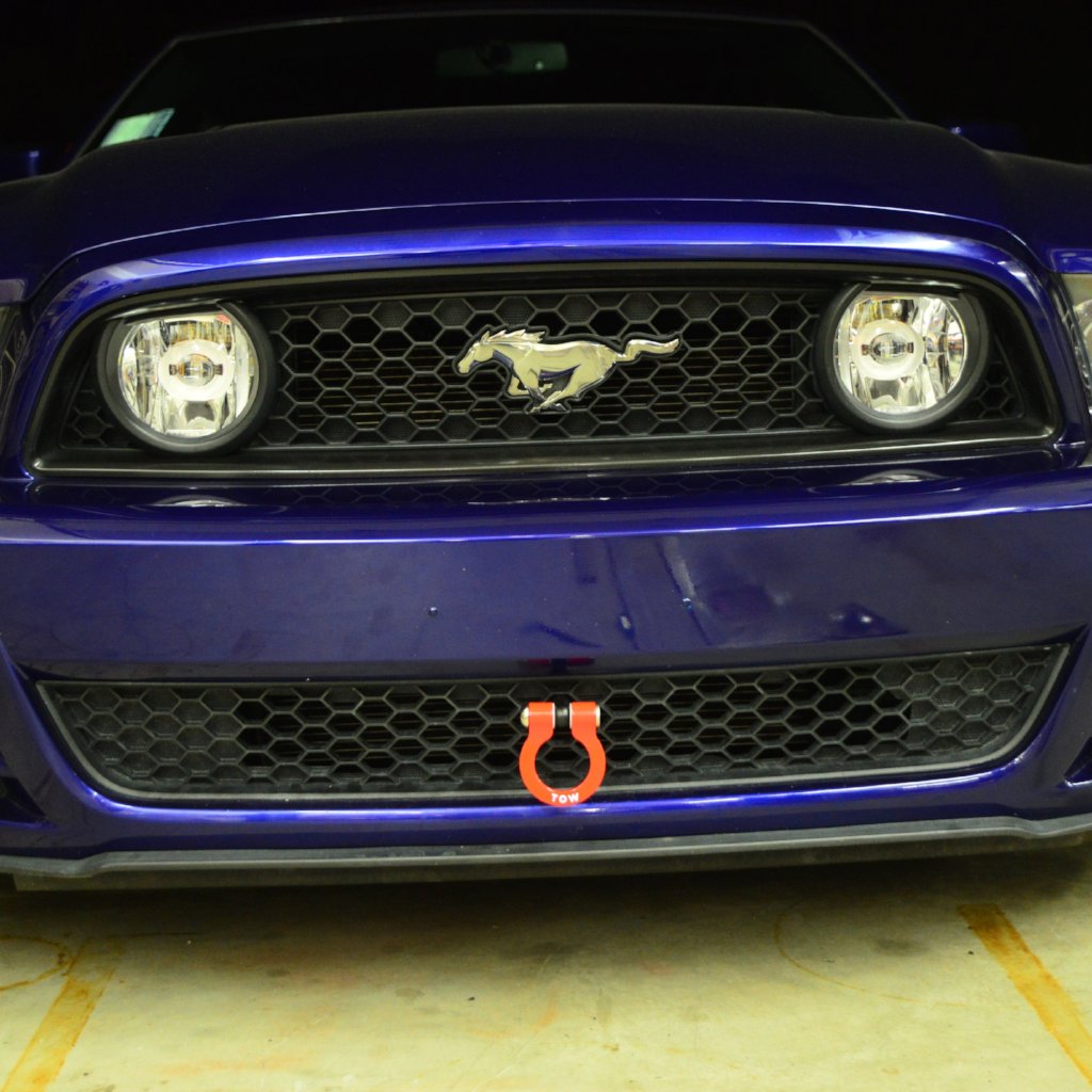 Mustang 10-14 Feather Lite Tow Hook